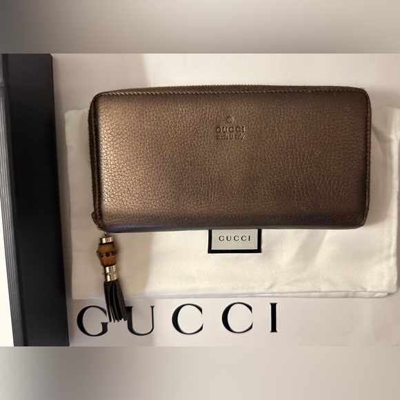 Gucci Metallic Bronze Leather Long Zip around wallet with Bamboo Tassel - Picture 1 of 11